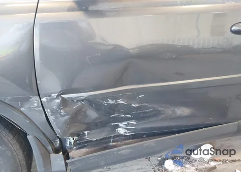 2018 Toyota Rav4 Xle из США, поврежденный, VIN JTMRFREV3JJ221912